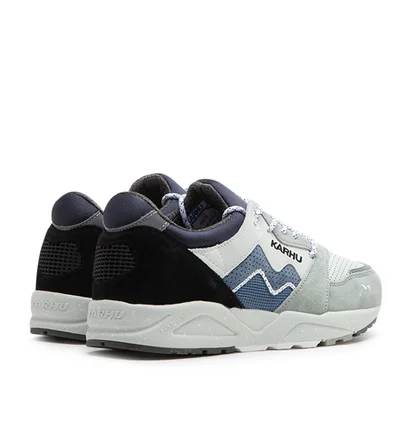 Karhu Aria 95 (Grau / Blau)