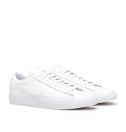 Nike Blazer Low LE (Weiß)