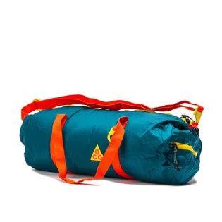 Nike ACG Packable Duff (Lila / Schwarz)
