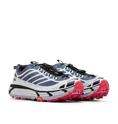HOKA Mafate Three2 Wordmark (Grau / Rot)