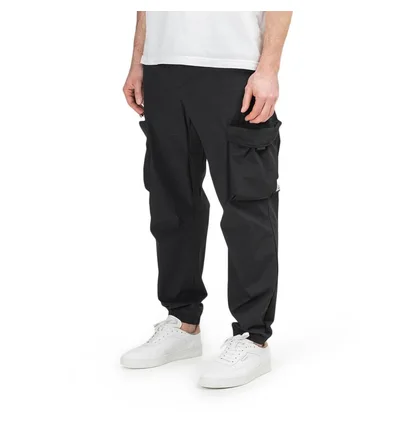 Carhartt WIP Hayes Pant (Schwarz)