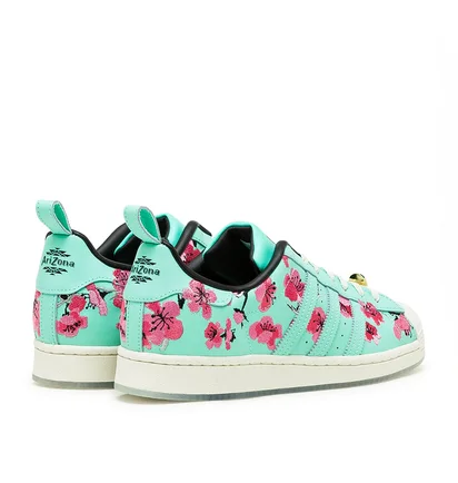 adidas x Arizona Ice Tea Superstar (Hellgrün / Weiß)