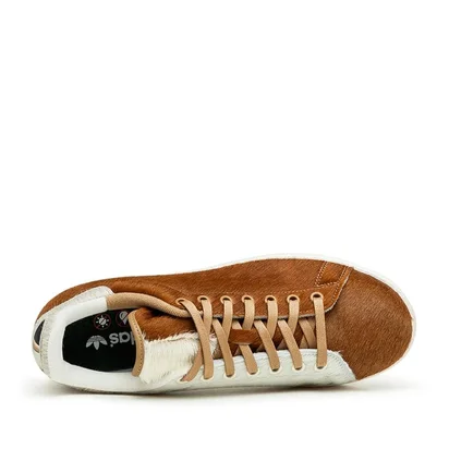 adidas Stan Smith 'Gremlins' (Weiß / Braun)