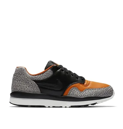 Nike Air Safari OG QS (Schwarz / Braun)