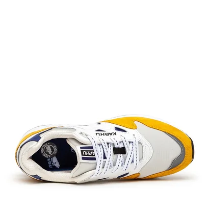 Karhu Legacy 96 'Marathon Pack' (Weiß / Gelb / Blau)