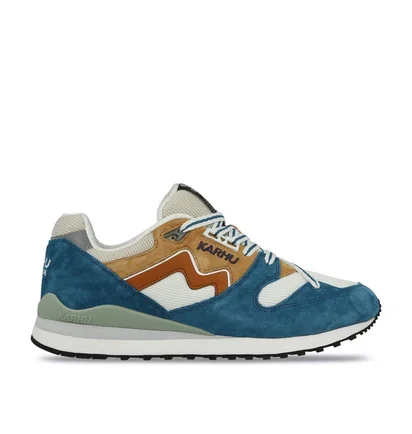 Karhu Synchron Classic “Linnut Pack ' (Blau / Weiß)
