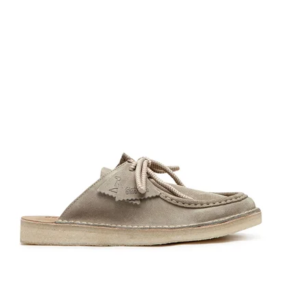 Clarks DSRT Nomad Mule (Grau)