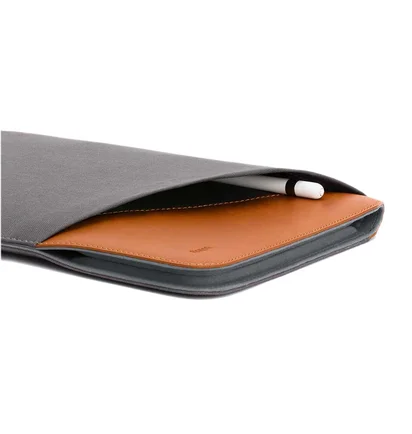 Bellroy Tablet Sleeve Extra 13 Inch (Grau)