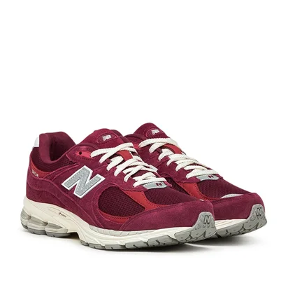 New Balance M2002RHA 'Higher Learning Pack' (Rot)