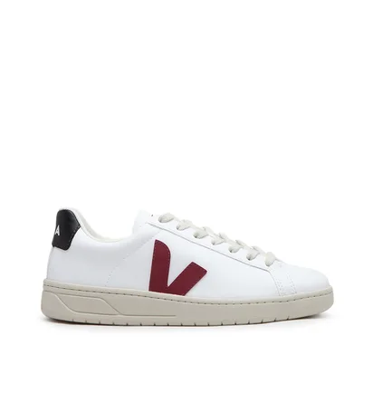 Veja WMNS URCA CWL (Weiß / Rot)