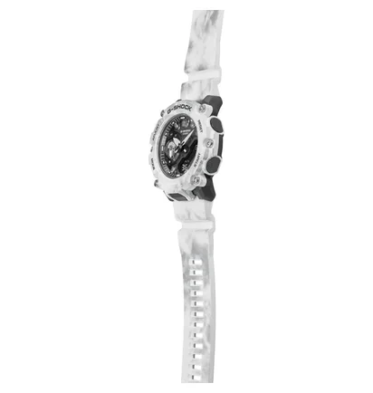 Casio G-Shock GA-2200GC-7AER (Weiß / Grau)