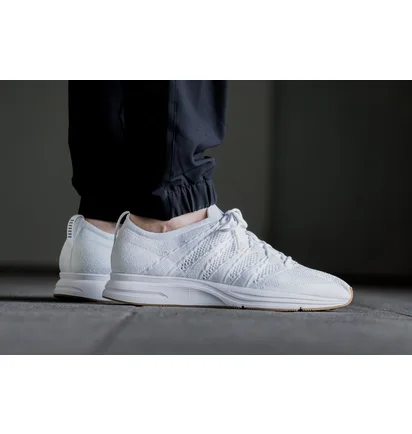 Nike Flyknit Trainer (Weiß)