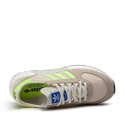 adidas Marathon Tech (Beige / Grün)