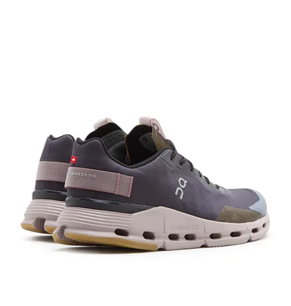 On Cloudnova Form Titanite (Braun / Beige)