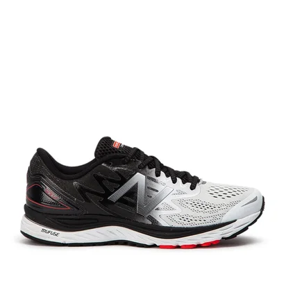 New Balance SOLVI RX1 (Weiß / Schwarz)
