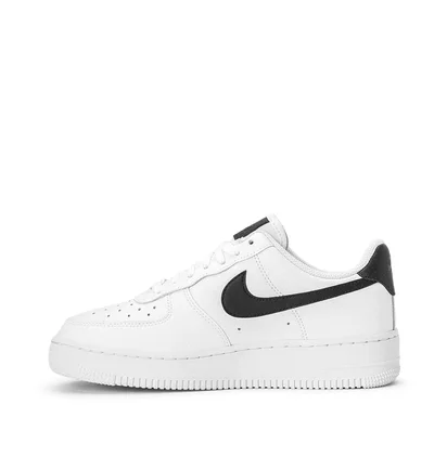 Nike WMNS Air Force 1 ´07 Low (Weiß / Schwarz)