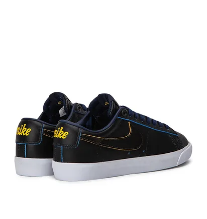 Nike SB x NBA Blazer Low GT (Schwarz)