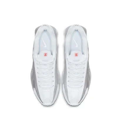Nike Shox R4 (Weiß / Silber)