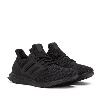adidas UltraBoost (Schwarz)