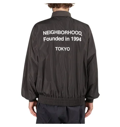 Neighborhood Staff Nylon Popover E-Jacket (Schwarz)