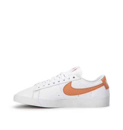 Nike WMNS Blazer Low LE (Weiss / Rose Gold)
