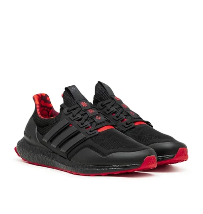 adidas Ultraboost DNA 5.0 (Schwarz / Rot)