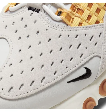 Nike React Sertu (Beige / Grau)