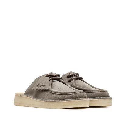 Clarks Originals WMNS Desert Nomad Mule (Grau)