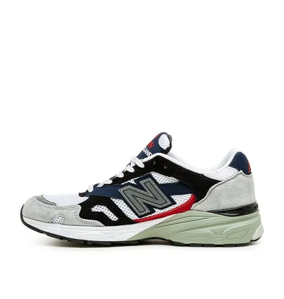 New Balance M920GKR 'Made in England' (Grau / Schwarz / Rot)