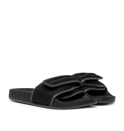 adidas x Pharrell Williams Chancletas HU Boost Slide (Schwarz)
