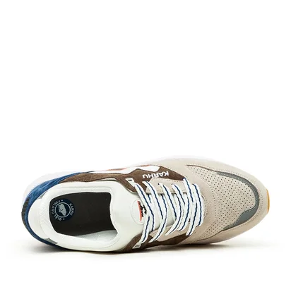 Karhu Aria 95 'Pre-Spring Pack' (Braun / Beige)
