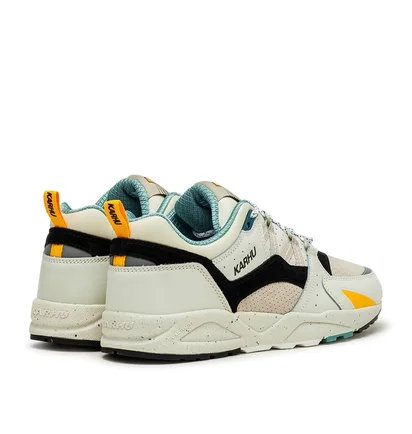 Karhu Fusion 2.0 'Fall Pack' (Beige / Schwarz)