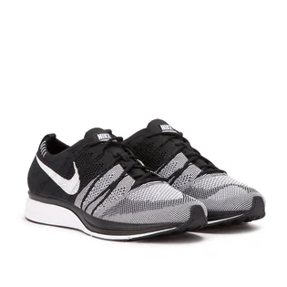 Nike Flyknit Trainer (Schwarz / Weiß)