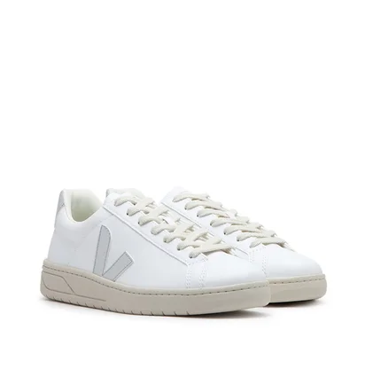 Veja WMNS URCA CWL (Weiß / Silber)