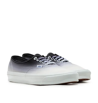 Vans Vault OG Authentic LX Dip Dye (Schwarz / Weiss)