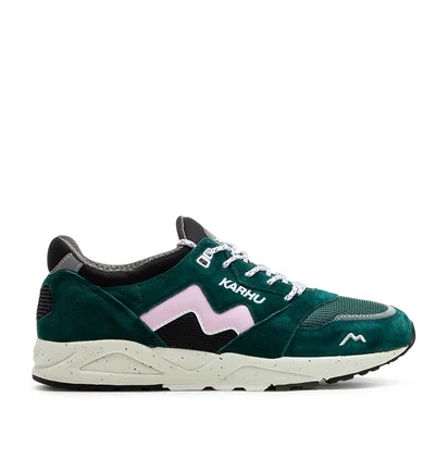 Karhu Aria 95 'Orienteering Pack' (Grün / Rosa)