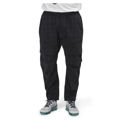 Nike Tech Pack Pant (Schwarz / Weiß)