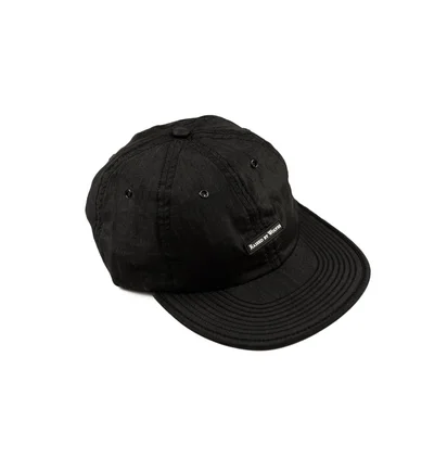 Raised by Wolves Trilobal 6 Panel Cap (Schwarz)