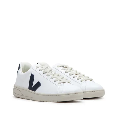 Veja WMNS URCA CWL (Weiß / Navy)