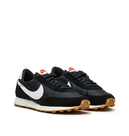 Nike WMNS Daybreak (Schwarz / Weiß)