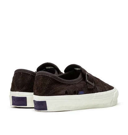 Vans Vault x Taka Hayashi UA TH Style 47 Huarache (Dunkelbraun / Weiß)