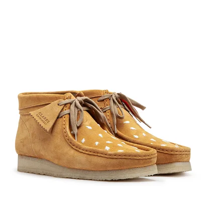 Clarks x Vandy The Pink Wallabee Boot 