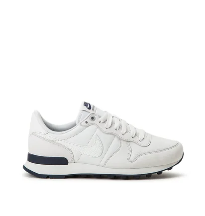 Nike WMNS Internationalist (Weiß / Obsidian)