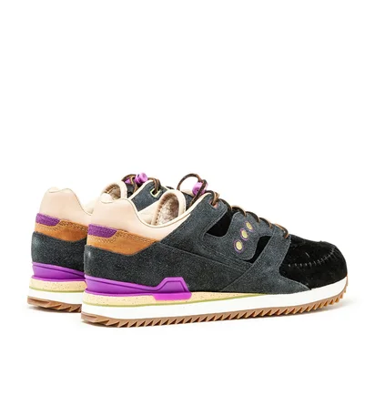 Saucony X Lapstone & Hammer Courageous Moc (Schwarz / Lila)
