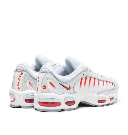Nike Air Max Tailwind IV (Weiß / Rot)