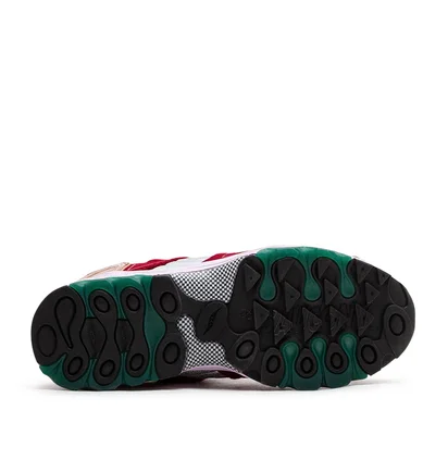 Saucony x Jae Tips Matrix (Rot)