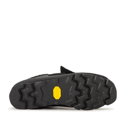 Clarks x Neighborhood Wallabee Gore-Tex (Schwarz)