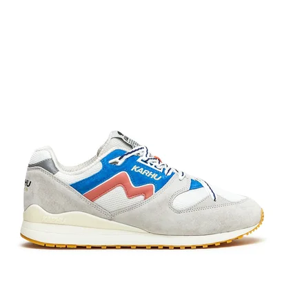 Karhu Synchron Classic 'Monthless Pack' (Grau / Weiß / Blau)