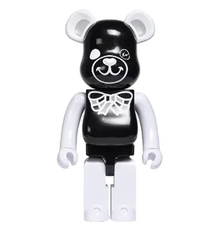 Medicom 1000% Freemasonry x Fragment Design Be@rbrick Toy (Schwarz)