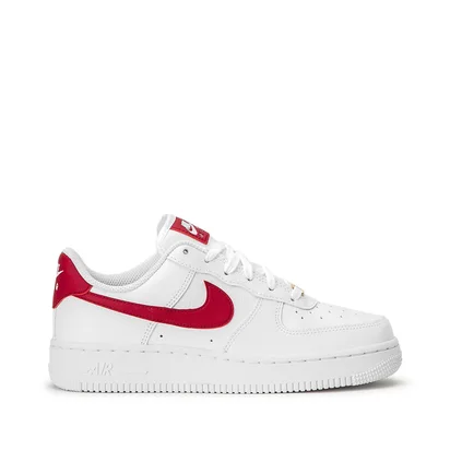 Nike WMNS Air Force 1 ´07 Low (Weiß / Rot)